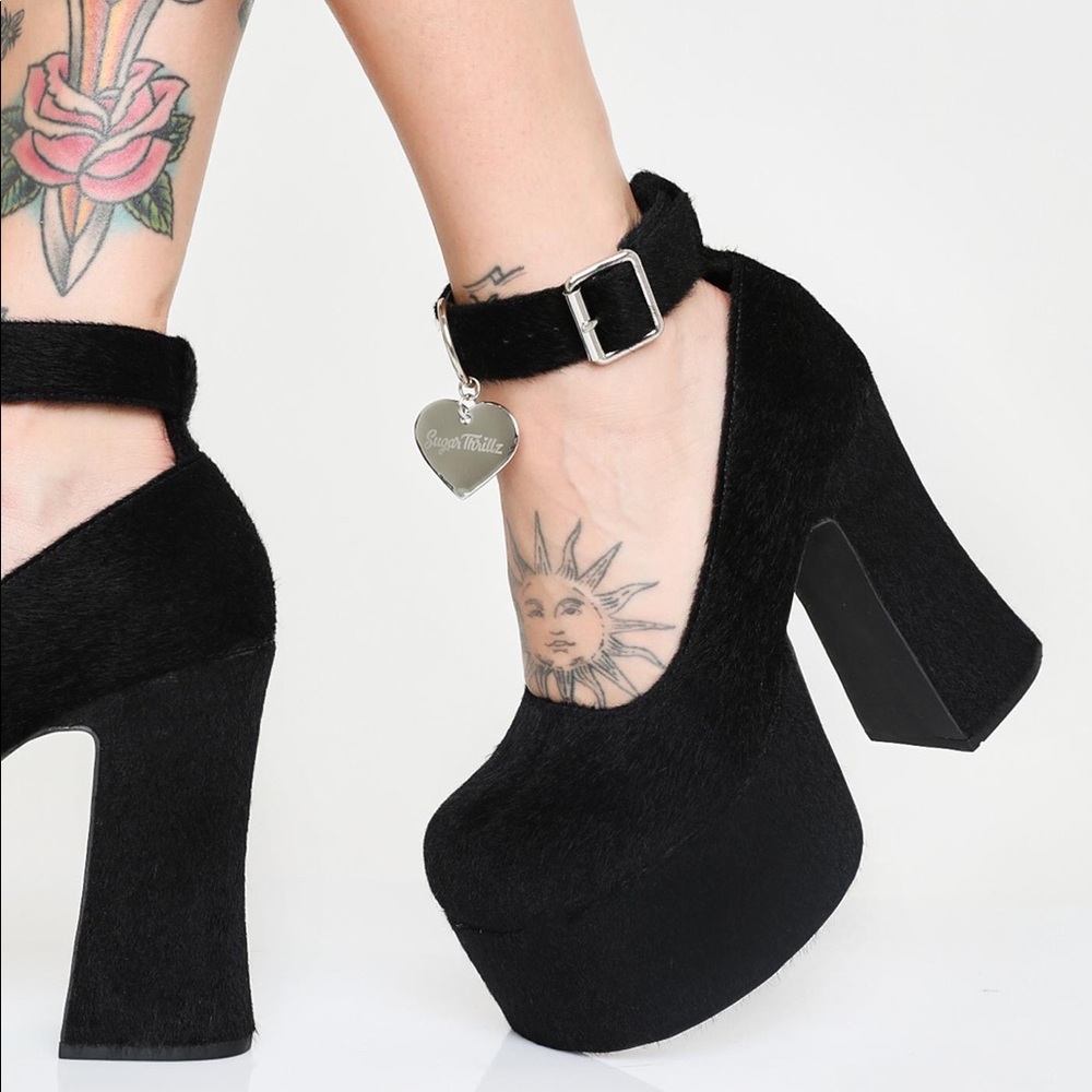 🖤🖤 FELINE GOOD PLATFORM HEELS 🖤🖤